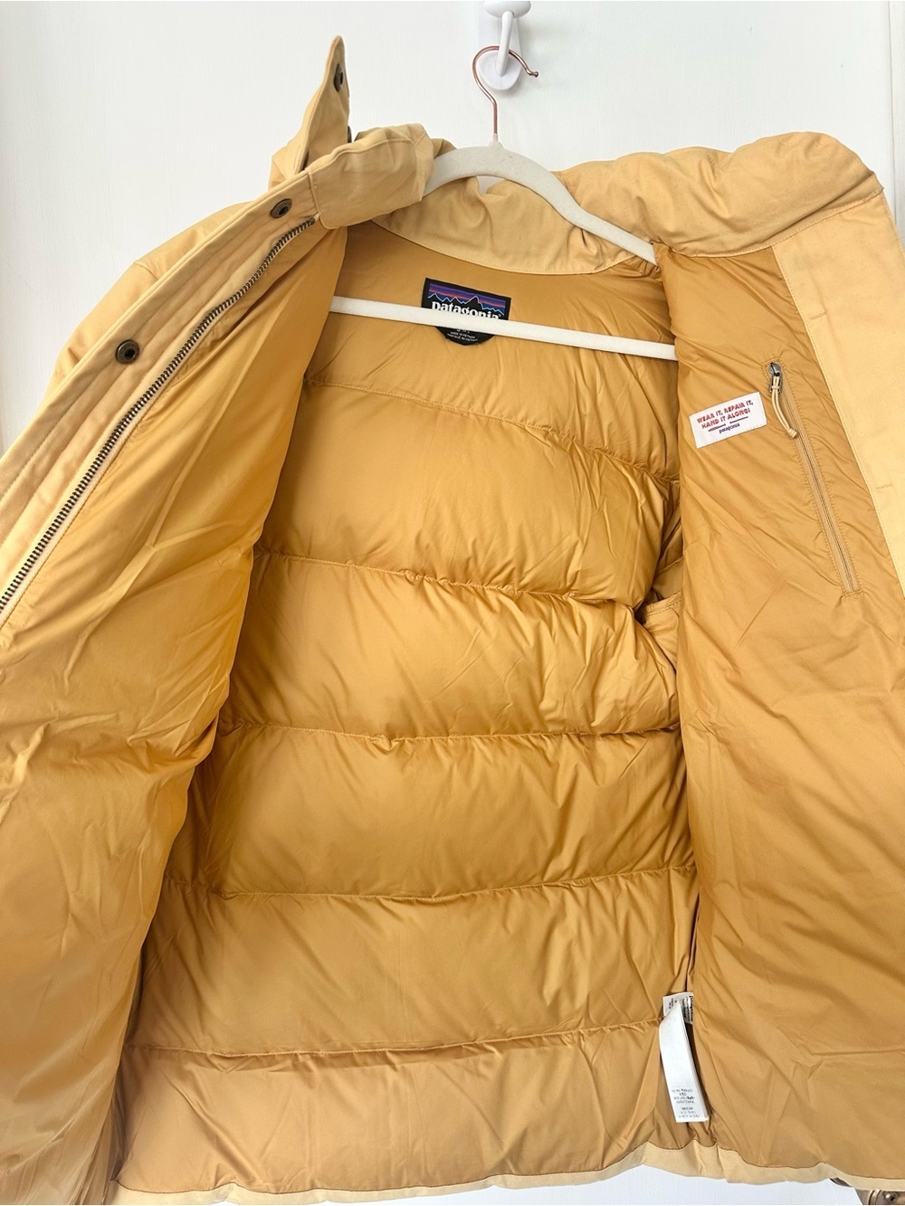 NWOT Patagonia Women’s Cotton Down Parka Beeswax Yellow Size S - Picture 4 of 6